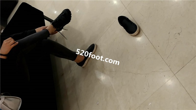 G2229��ɫ����С��Ů˵�Լ�[00_00_17][20170329-131748-9].JPG