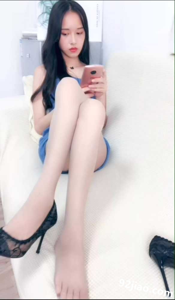 Y292�㶫����Ů��20180505.mp4_002943.333.jpg