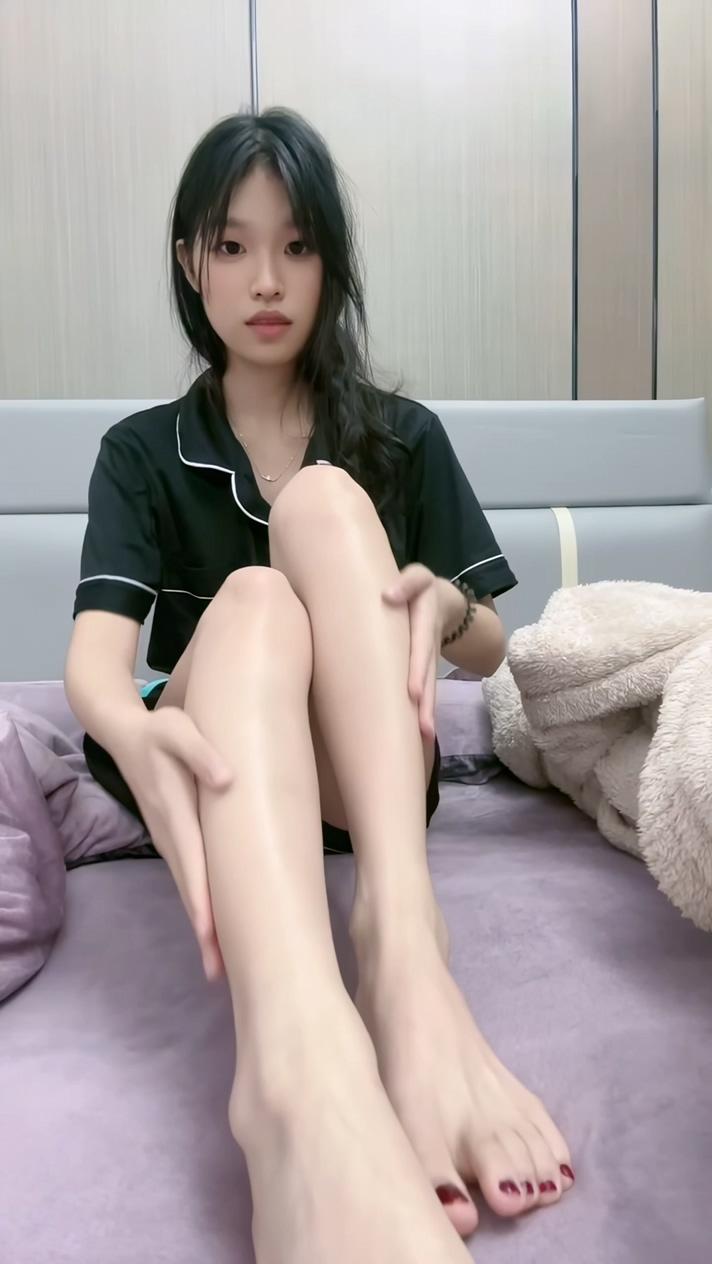 0728.mp4_000000.914.jpg